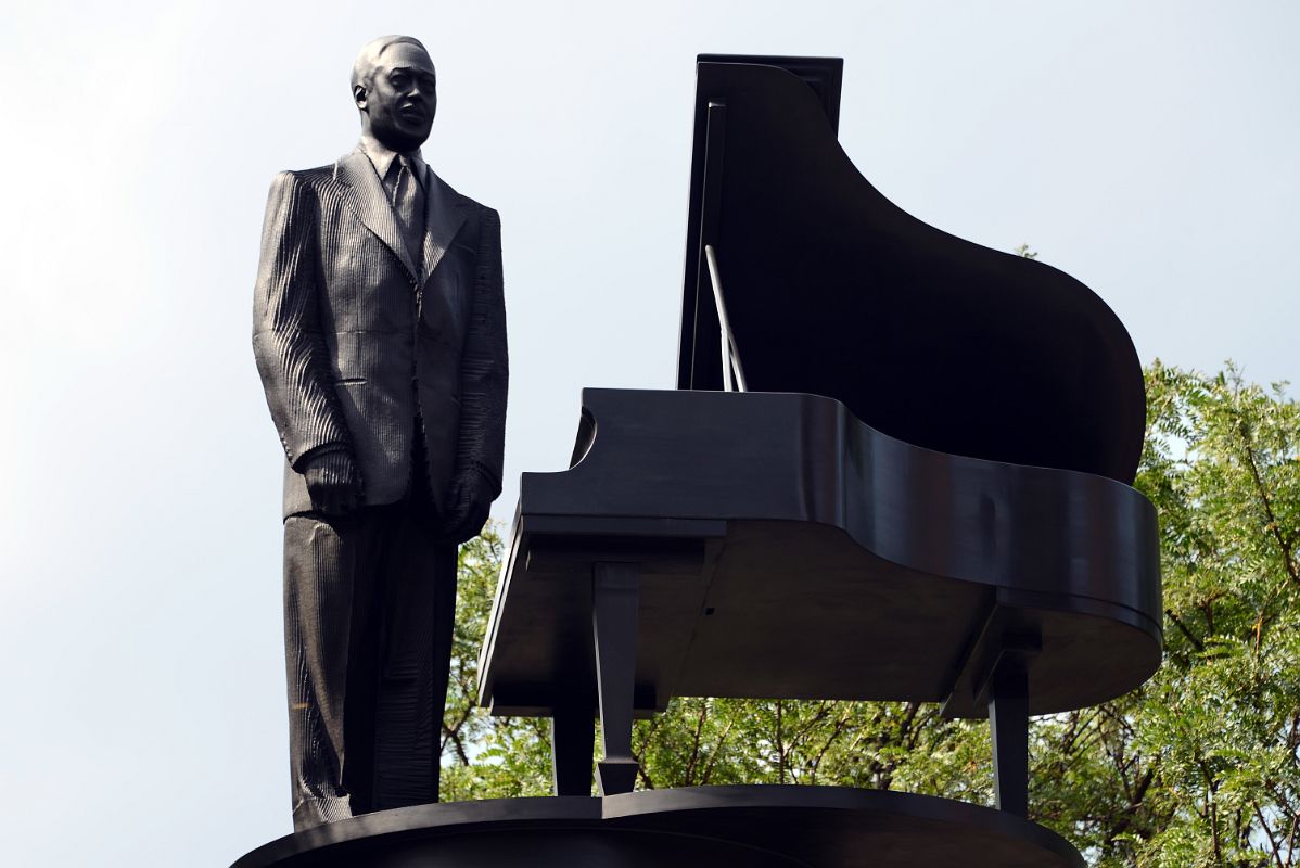40B Duke Ellington Statue Close Up At The Exit Of Central Park Northeast Fifth Avenue And 110 St